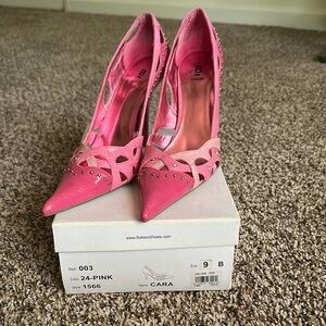 Bakers Women's Pink Pumps